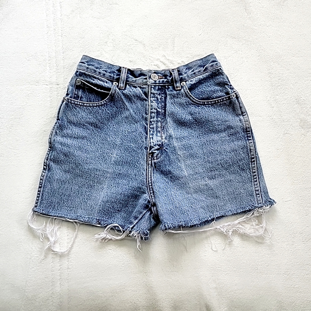 💙 JORDACHE VINTAGE CUTOFF FRAYED DISTRESSES SUMMER DENIM HIGHWAISTED SHORTS